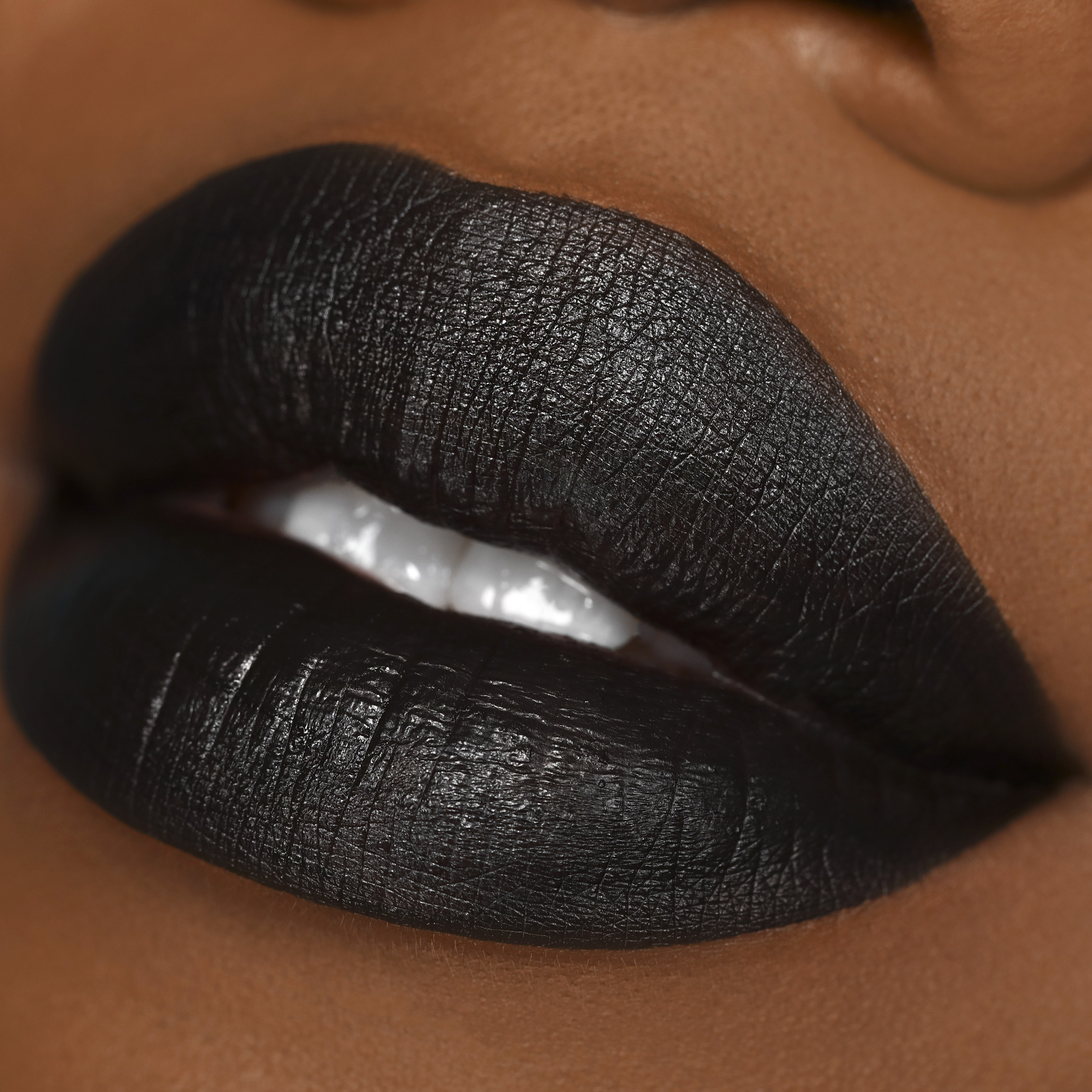 Long Lasting Liquid Lipstick - Bronx - Lunautics Lipstick