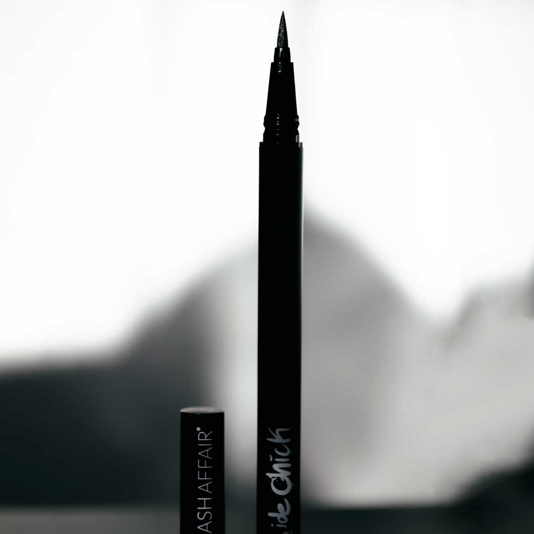 Lash Affair Eyelash Extension Safe Liquid Eyeliner - Lunautics Makeup and Aftercare